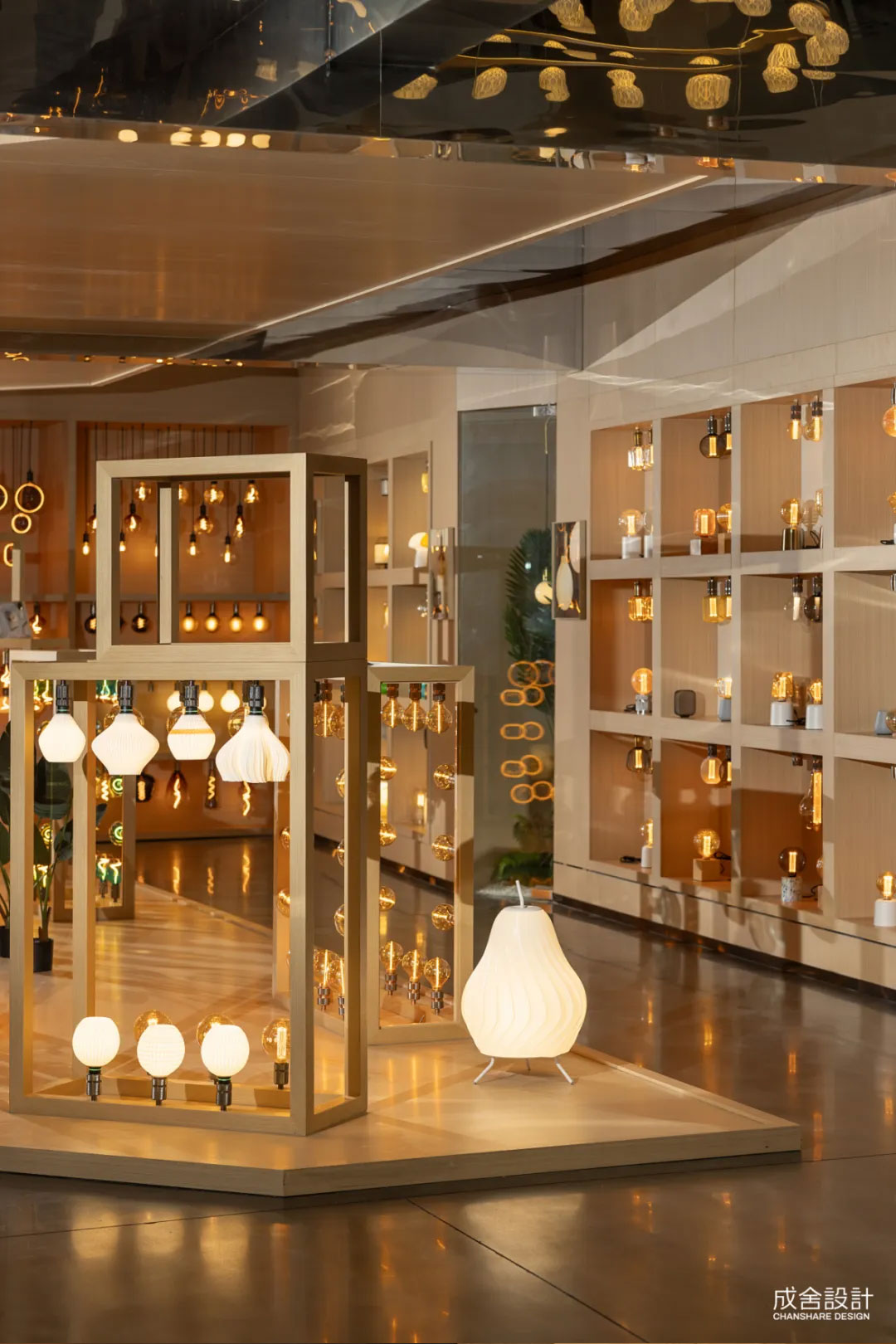 展厅灯具展示-常州品牌工装公司 展厅灯具展示-常州品牌工装公司